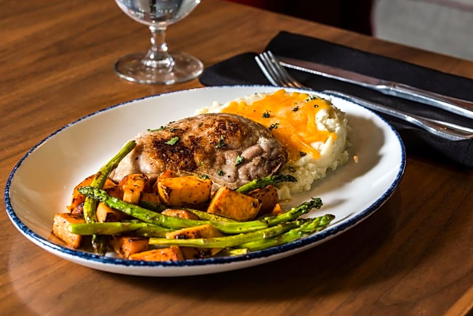 Four Points By Sheraton At Phoenix Mesa Gateway Airport