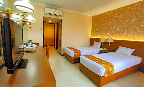 Moderate Twin Non-Smoking