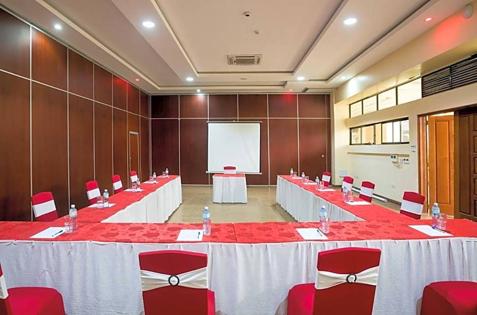 Verona Hotel and Conference Center