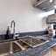 L202 Studio Apt AC Panoramic Rooftop views