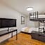 Quality Inn & Suites Castle Rock SW Denver