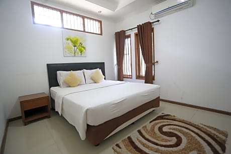 VILLA THREE BEDROOMS