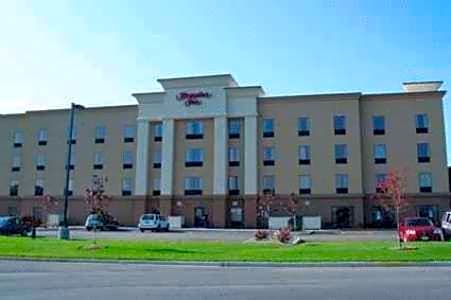 Hampton Inn Macomb