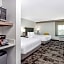 LaQuinta Suites by Wyndham South Bend Notre Dame Area