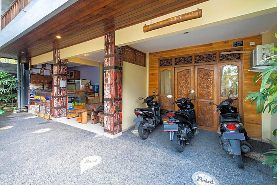 The point surfcamp Bali