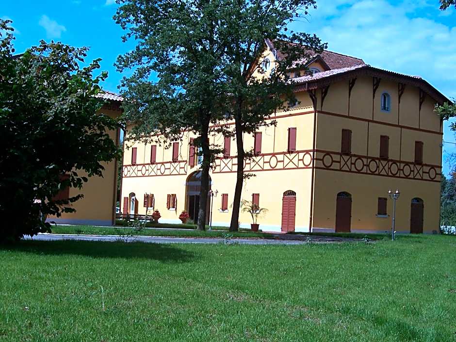 Corte Degli Estensi