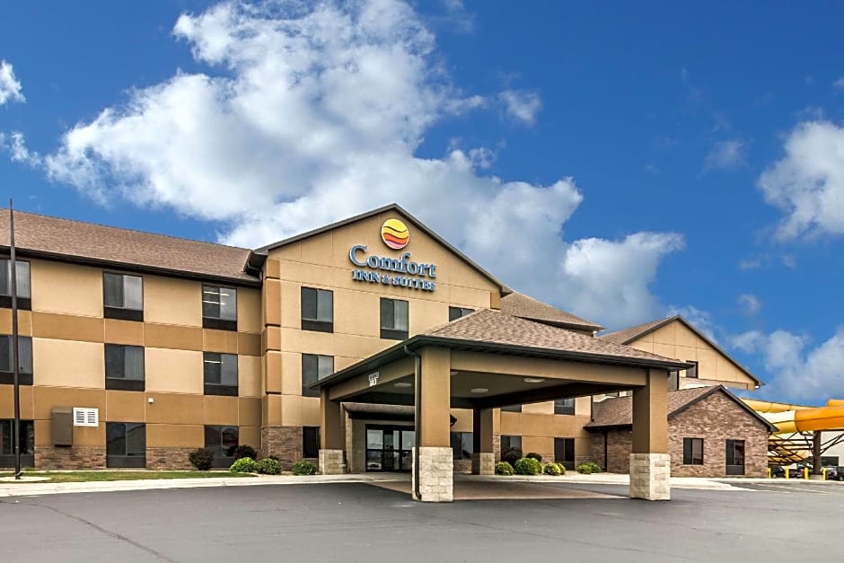 Comfort Inn & Suites Mitchell I-90