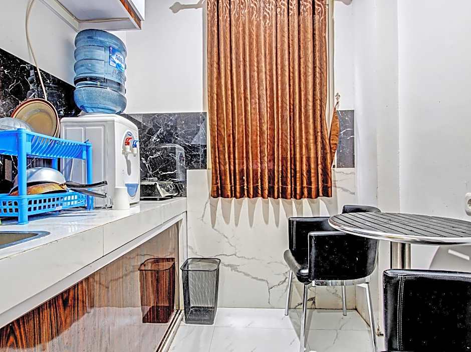 Collection O 90253 DHelomi