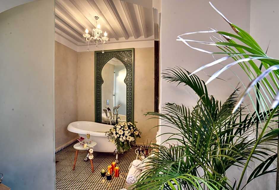 Riad Saranda Hotel Restaurant & Spa