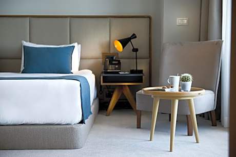 Deluxe Room with City View