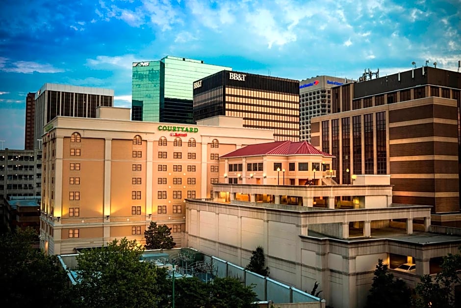 Courtyard by Marriott Norfolk Downtown