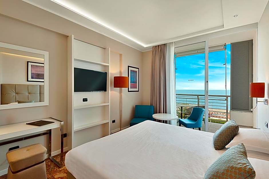 Hotel Excelsior