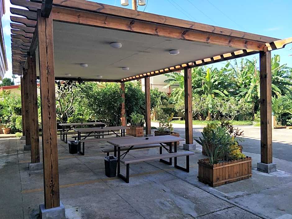 Beach Garden Hotel