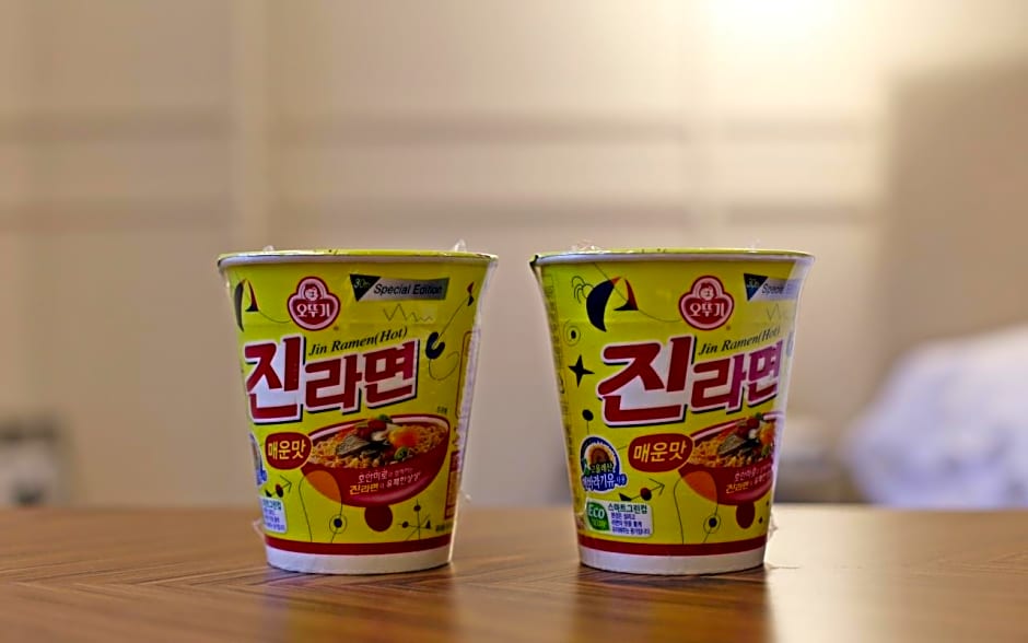 Changwon Brown dot Hotel Palyong