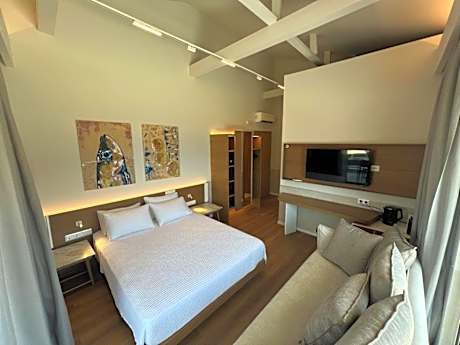 Studio with Sea View