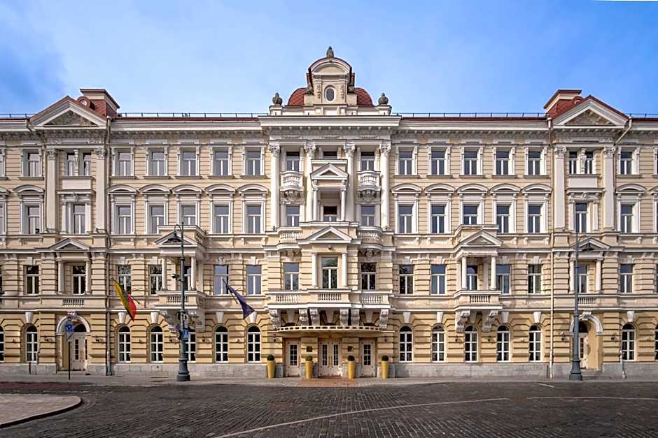Grand Hotel Vilnius, Curio Collection by Hilton
