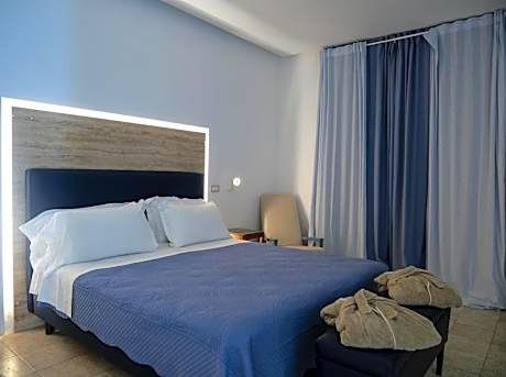 King Room - Beach Access