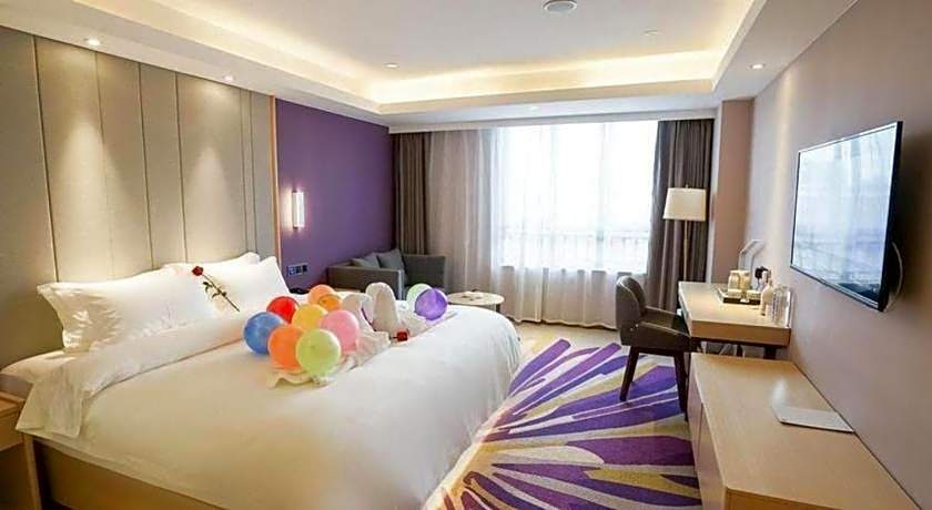 Lavande Hotels· Suizhou Wenfeng