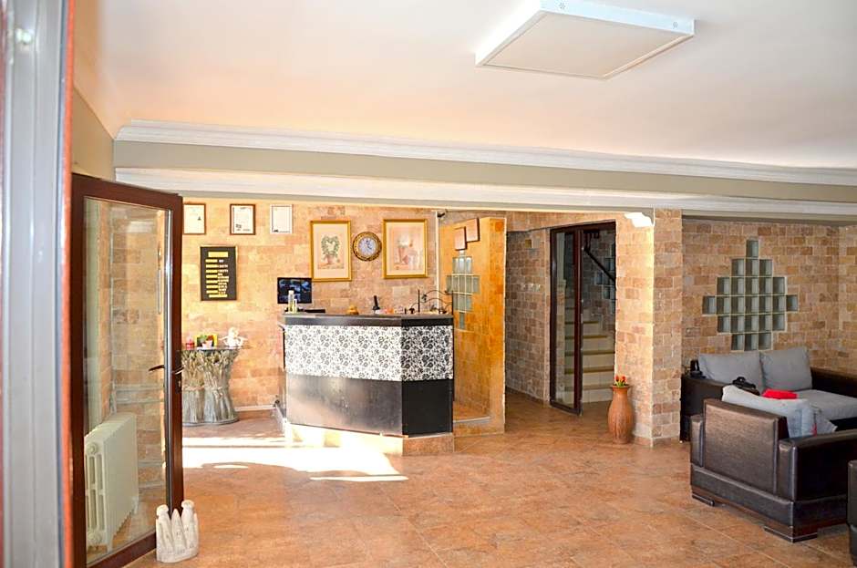 Elite Hotel City Center Saray Bed and Breakfast