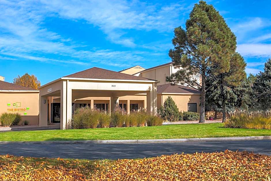 Courtyard by Marriott Denver Central Park