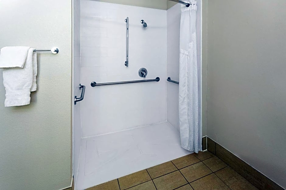Holiday Inn Express New Albany Hotel By IHG