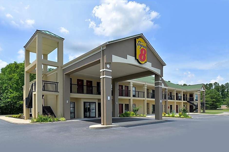 Super 8 by Wyndham Petersburg