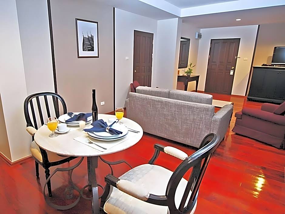 Asoke Residence Sukhumvit by UHG