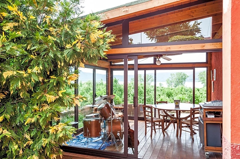 La Finestra sul Lago