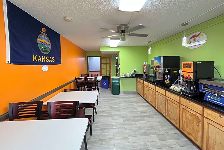 Super 8 by Wyndham Emporia