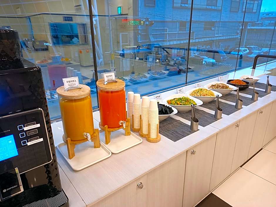 Toyoko Inn Busan Station 1