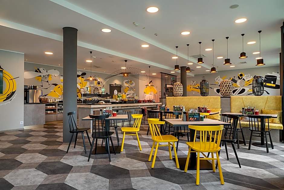 Holiday Inn - The Niu Fury Aschheim Messe By IHG