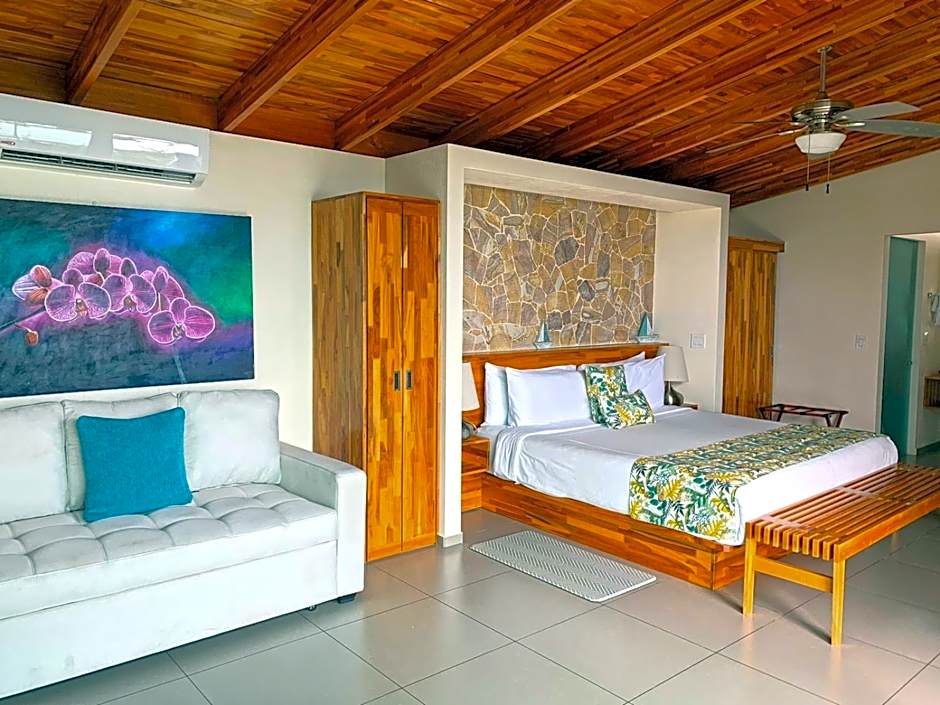 El Castillo - Adults only