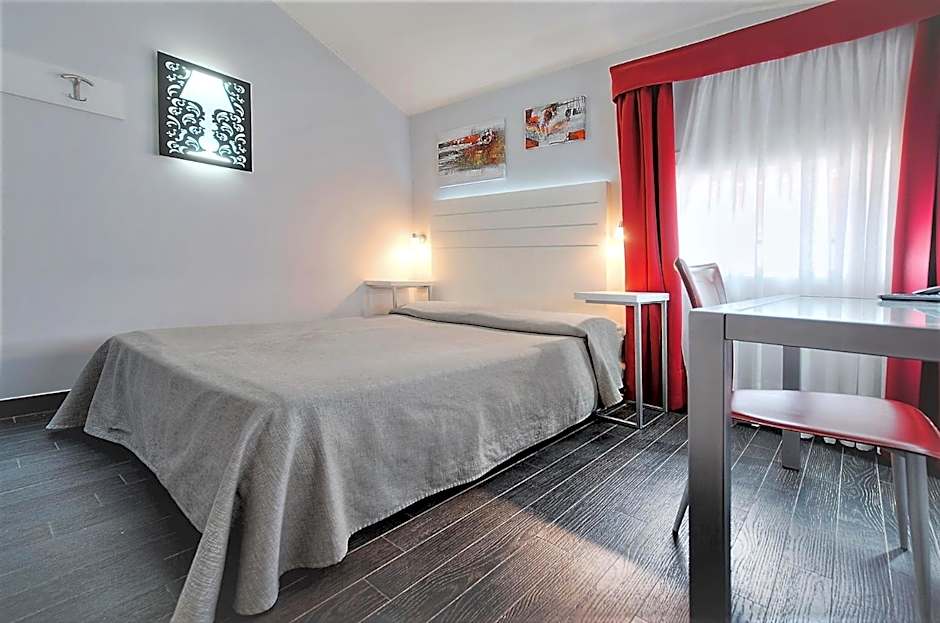 Hotel Aaron