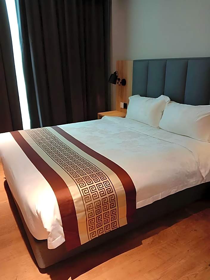 Amigo Hotel