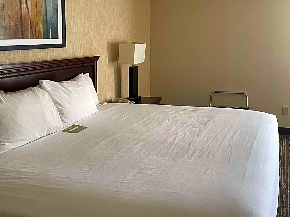 Prado Hotel by Choice Hotels