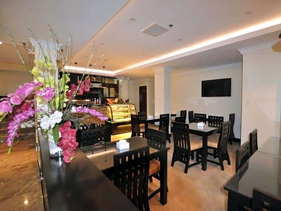 West Loch Park Hotel Vigan
