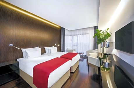 Premium Room Single Use - Special Breakfast Offer