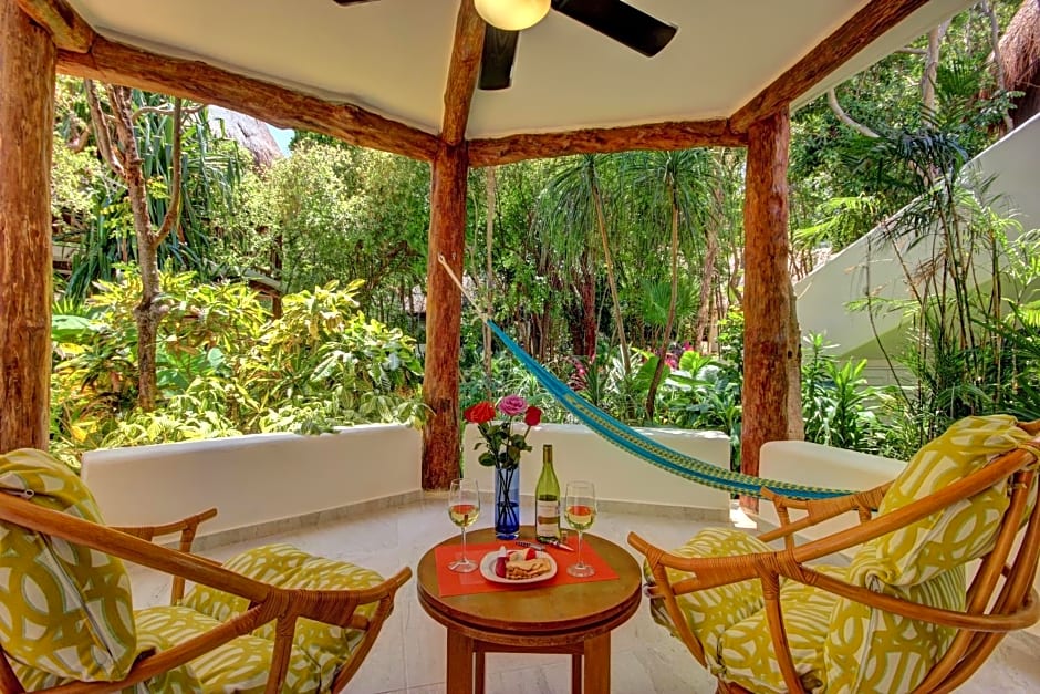 Riviera Maya Suites