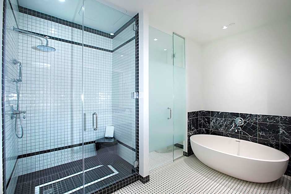 The Laura Hotel, Houston Downtown, Autograph Collection