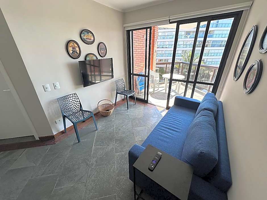 Apartment right on the sand in Riviera de São Lourenço