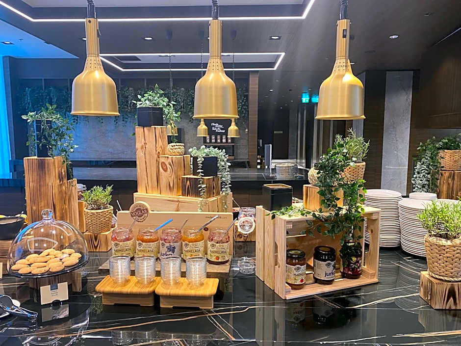 Grand Plaza Hotel & Congress Center