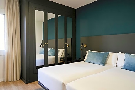 Twin Room ( 1 - 2 people )