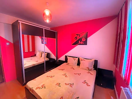 Apartament Sira