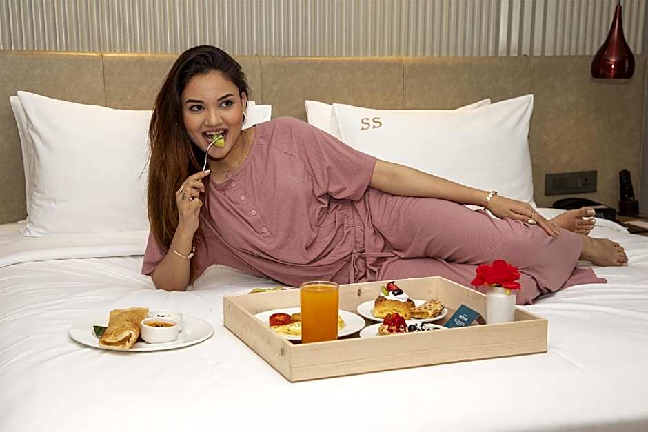 Radisson Hotel Sector 29 Gurugram