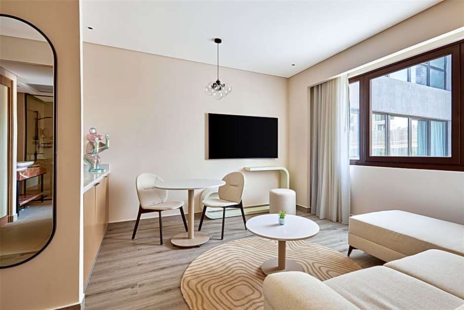 Hyatt Centric Cairo West