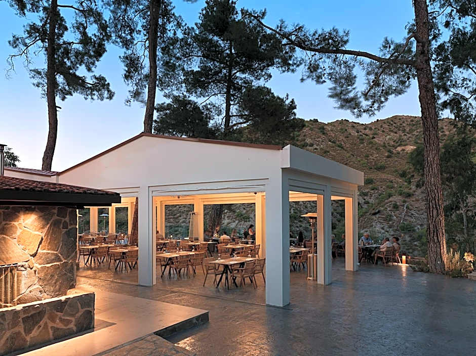 Pine View Boutique Hotel Adults Only