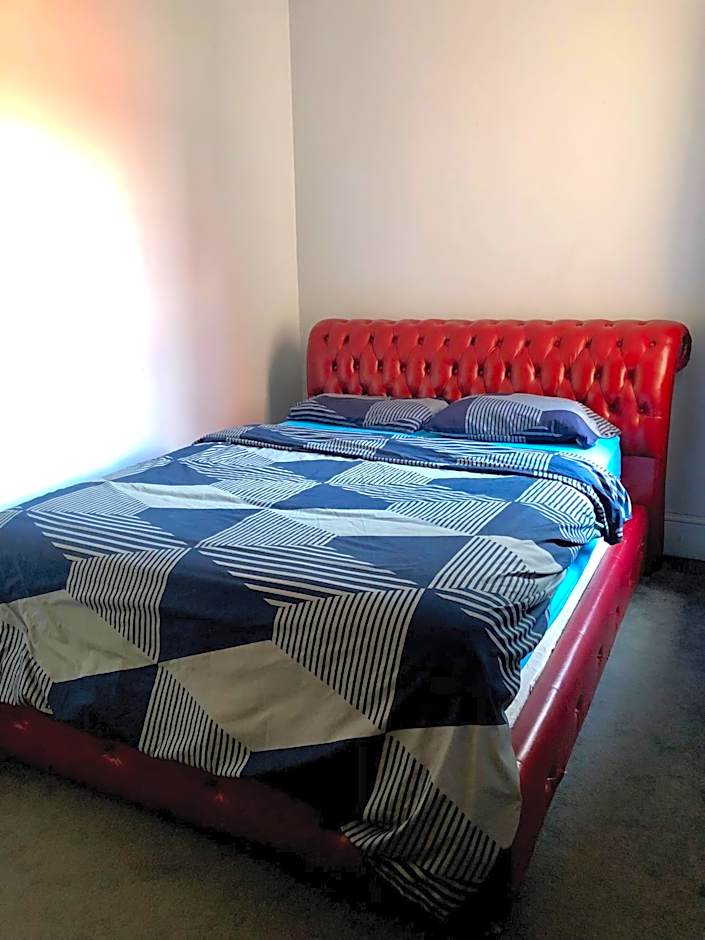 Backpackers Imperial Hotel