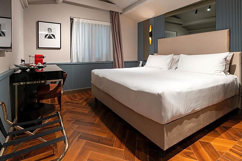 The Glam Boutique Hotel & Apt