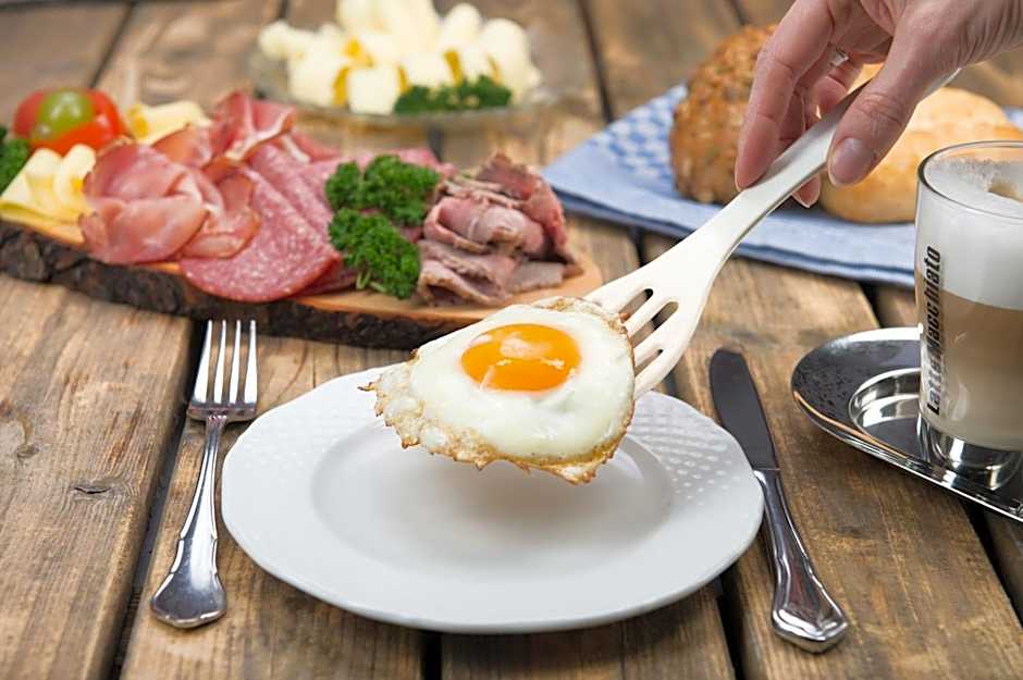 Hotel & Restaurant Waldcafe Hettstedt