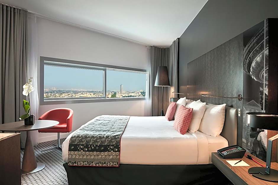 Melia Paris La Defense